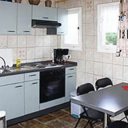 Holiday home Twin At Black Lake, Schwarz (Mecklenburgische Seenplatte)